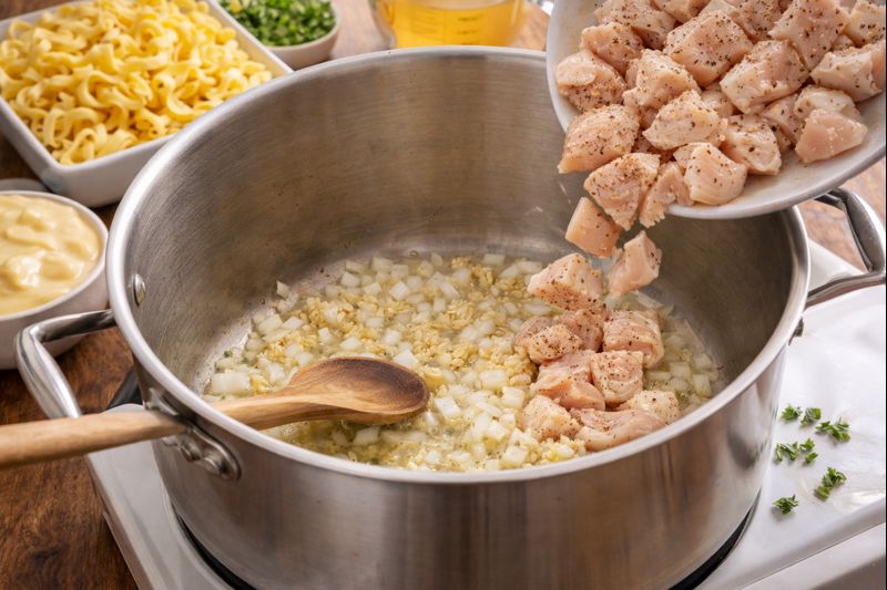 Comforting Chicken & Noodles Recipes for Every Style Cooking